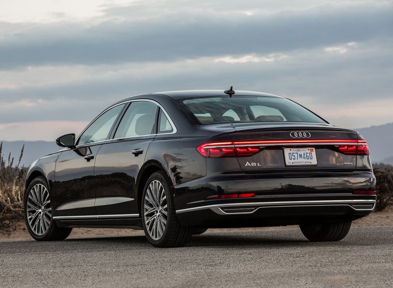 Audi a8l 2019