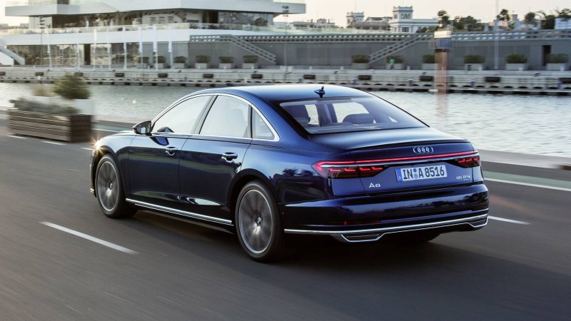 Audi a8 2018
