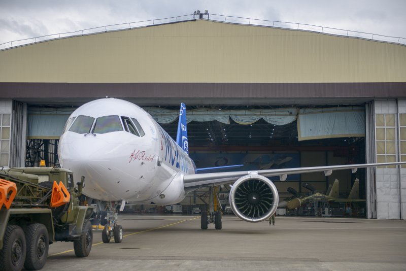 МС 21 400