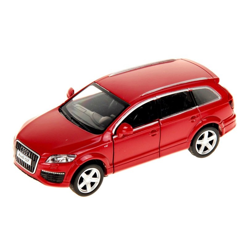 Модель машины Audi q7