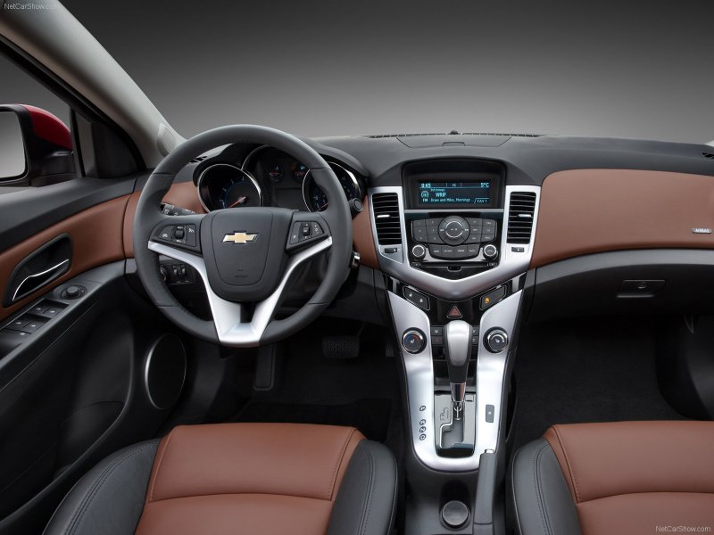 Chevrolet Cruze 2015 салон