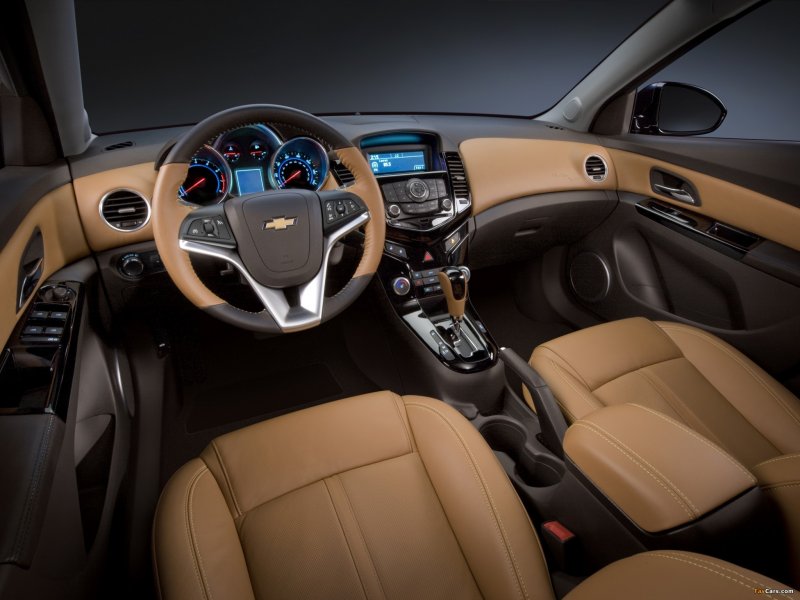 Chevrolet Cruze салон