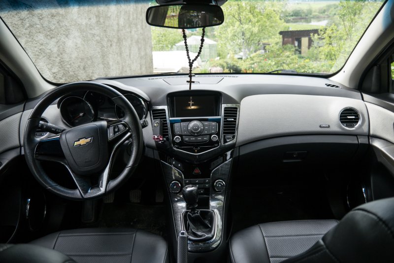 Chevrolet Cruze 2012 салон