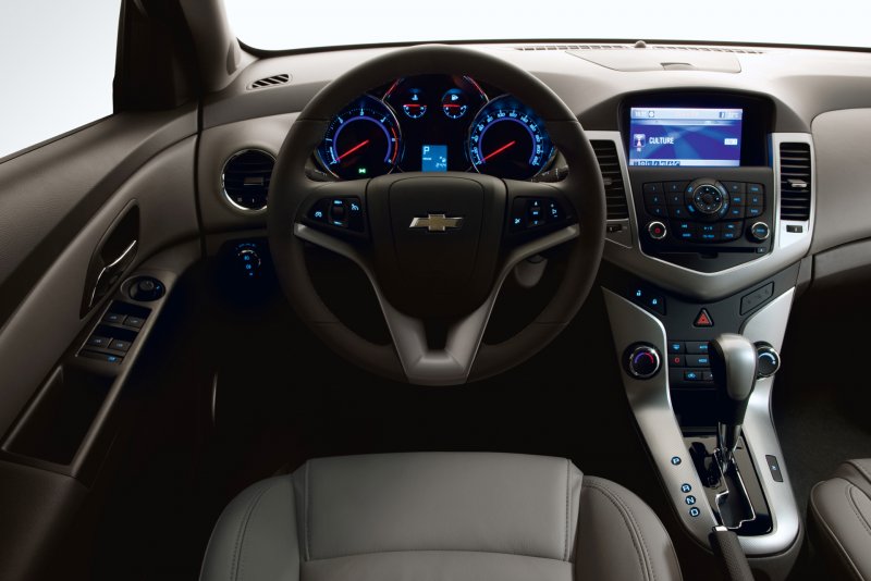 Chevrolet Cruze 2013 салон