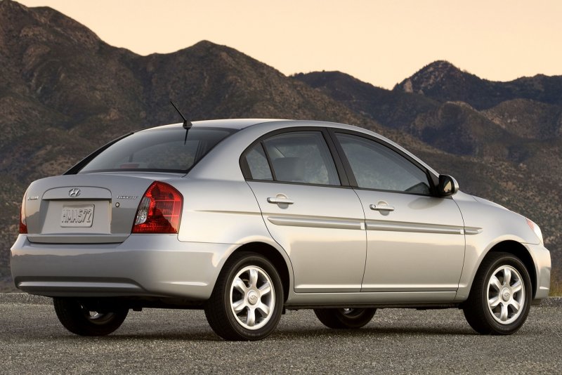 Hyundai Accent опер