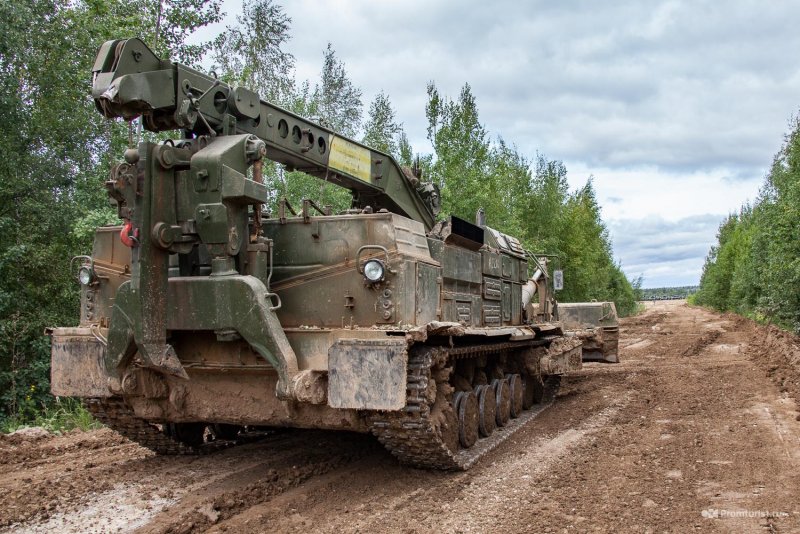 Бульдозер бат-2