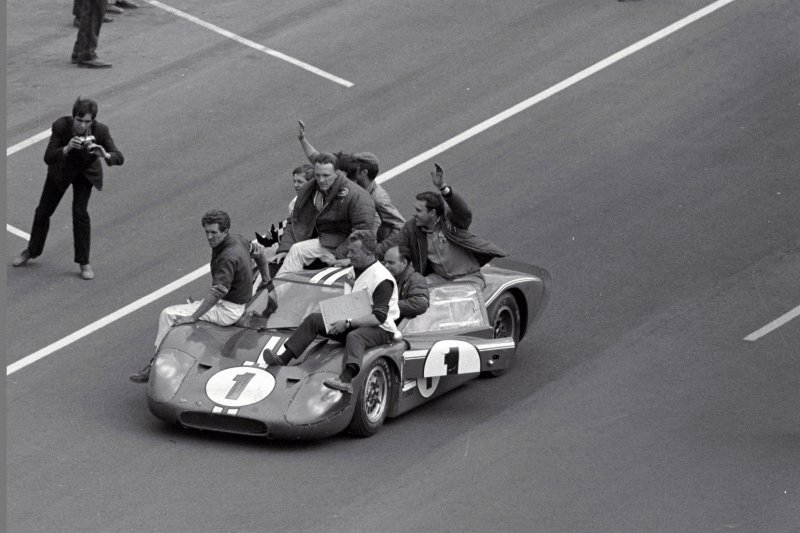 Ле ман 1967 3 Форда