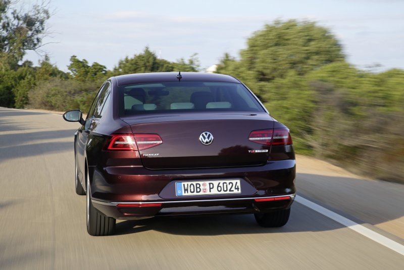 Volkswagen Passat TSI b8 2014