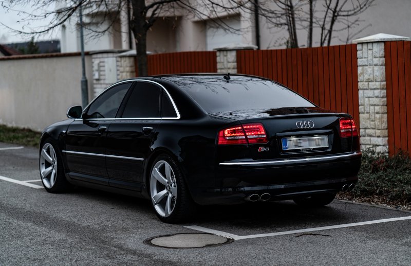 Audi s8 2008