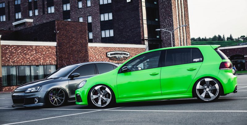 Volkswagen Golf 4 зеленый