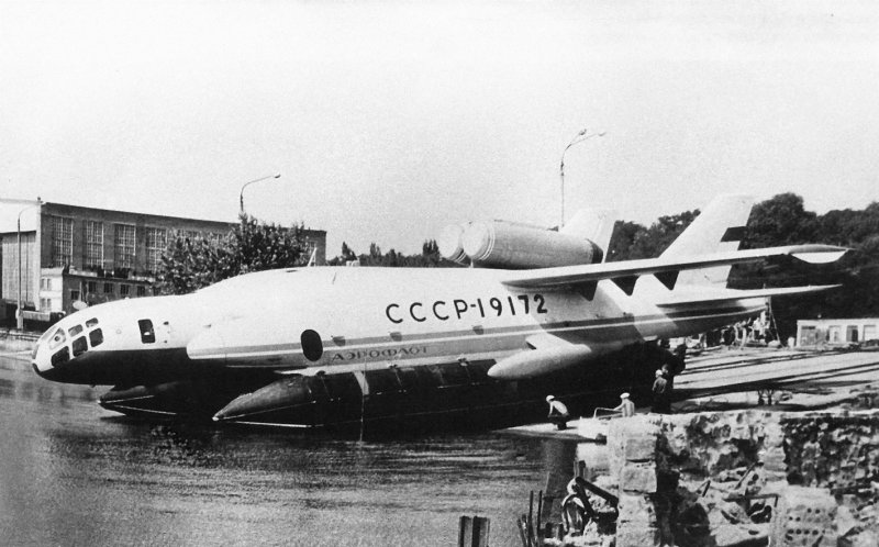 Экранолёт 14м1п