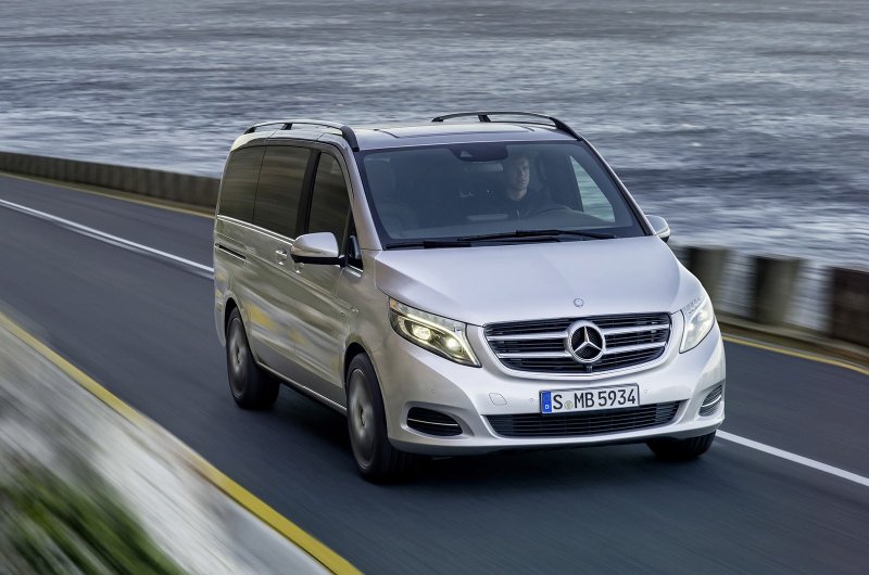 Mercedes Benz v220