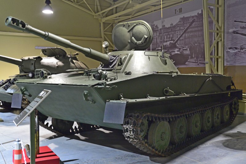 Танк пт-76