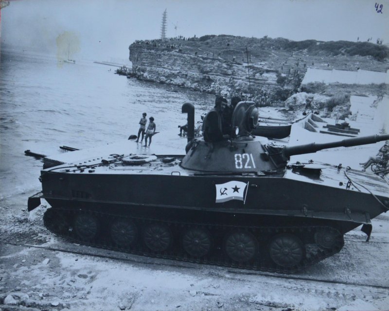 Пт-76 плавающий танк
