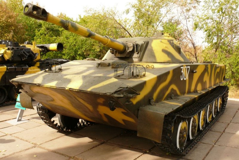 Т-76 танк
