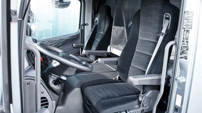 Mercedes-Benz Atego кабина