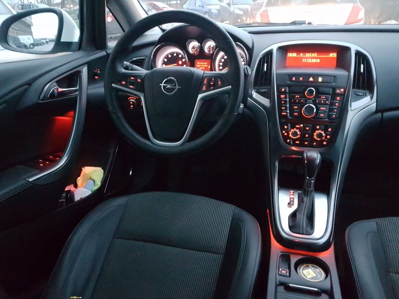 Opel Astra j 1.6