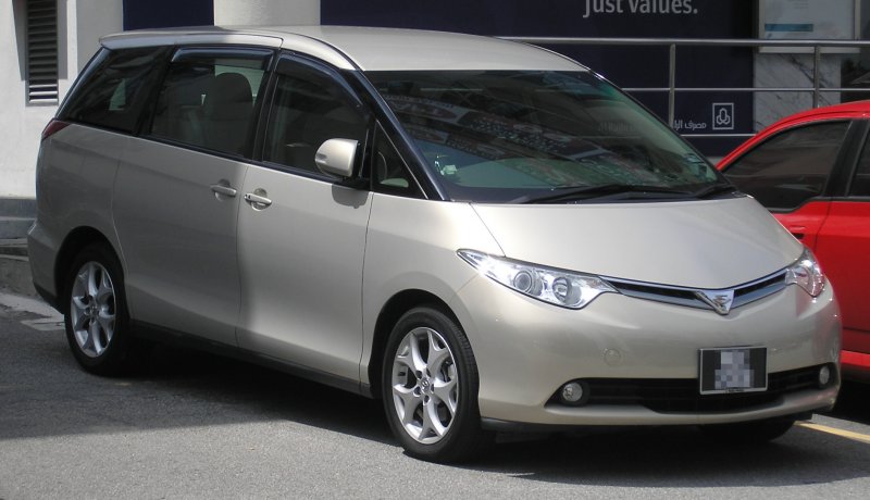 Toyota previa 2 поколения