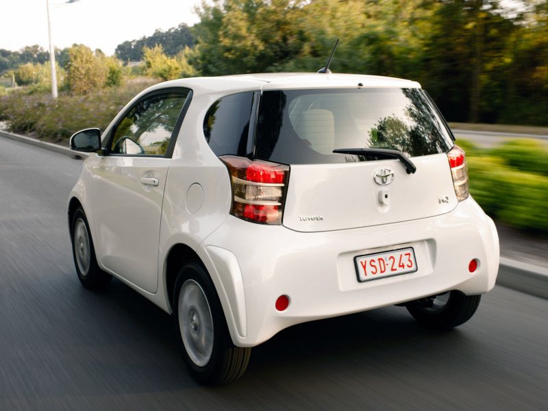 Toyota IQ 2009
