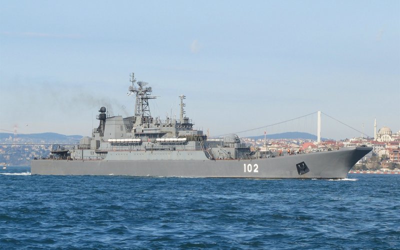 Корабль БДК 148