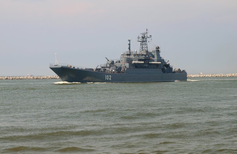 Большой десантный корабль Калининград
