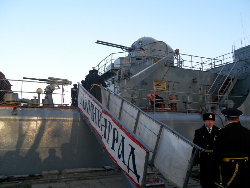 Балтийский флот с БДК Калининградом