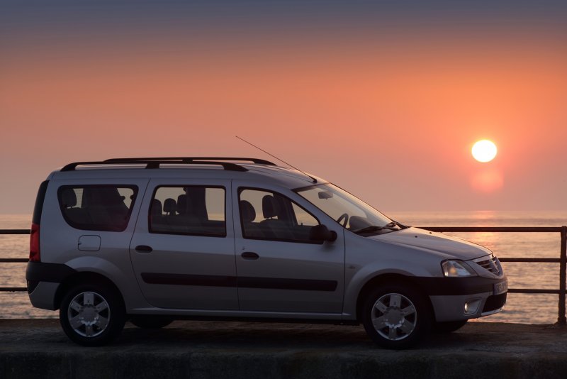 Renault Logan MCV 2006