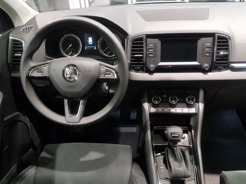 Skoda Karoq Ambition салон