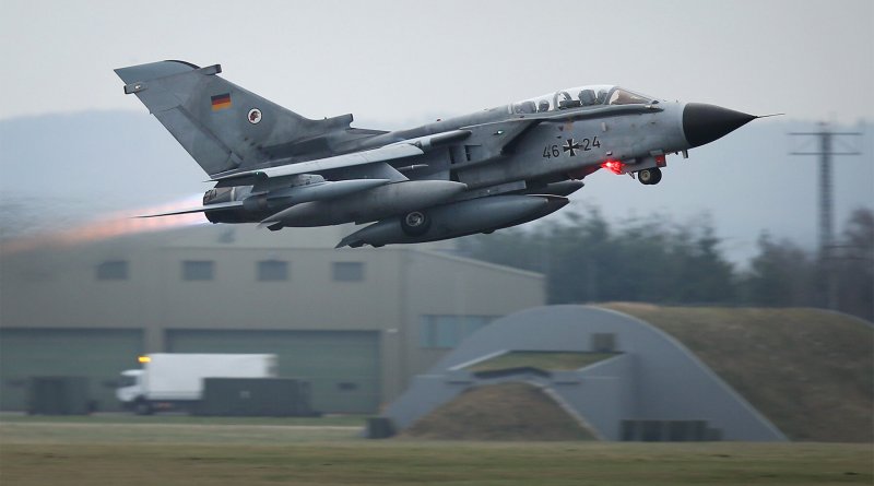 Самолёт Panavia Tornado gr4
