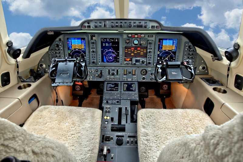 Premier 1a Cockpit