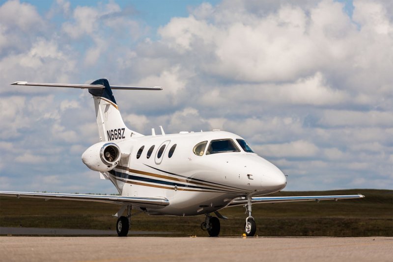 Beechcraft Baron премьер 1