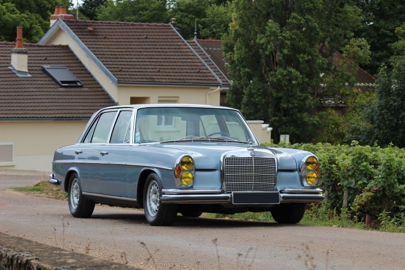 Mercedes Benz 1970 года