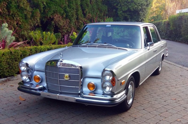 Мерседес 280 se