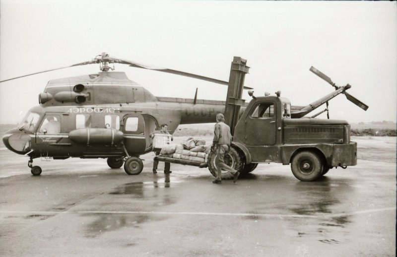 Ми-2 вертолёт ГАИ