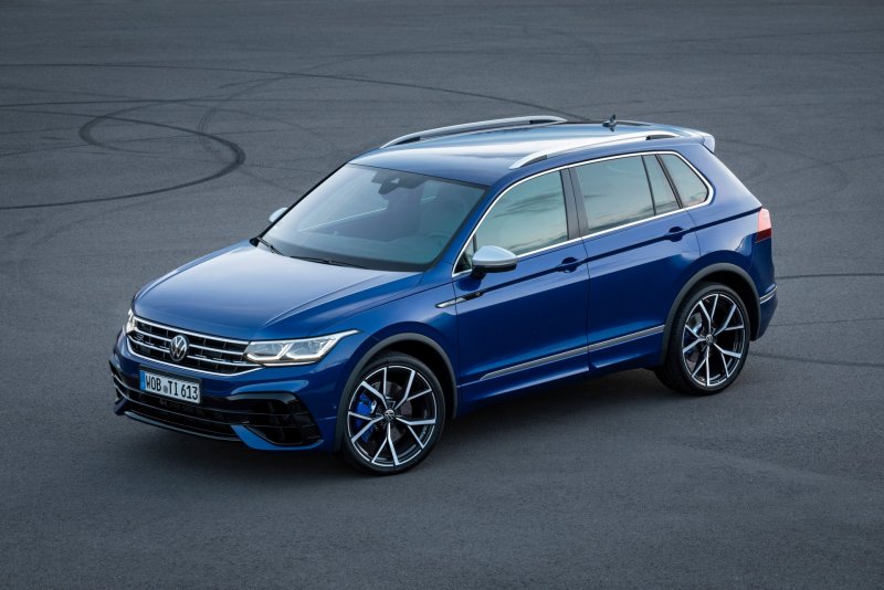 Volkswagen Tiguan 2021 r line Black обои