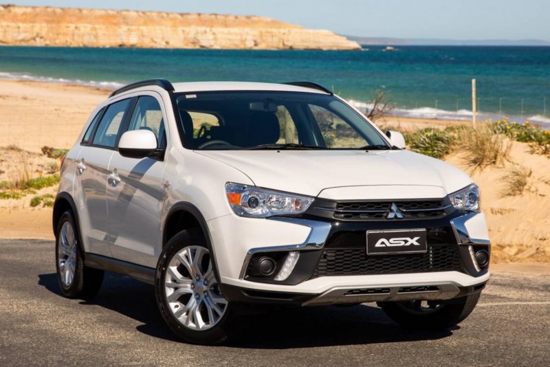 Mitsubishi ASX 2021 оранжевый
