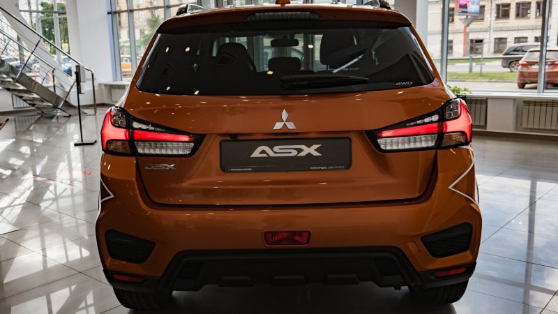 Mitsubishi Outlander 2021