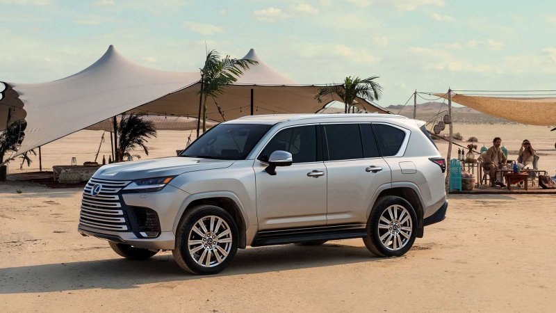 Новый Lexus LX 600 2022