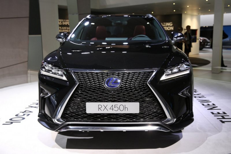 Lexus 550 гибрид