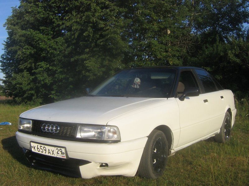 Ауди 80 б3 белая