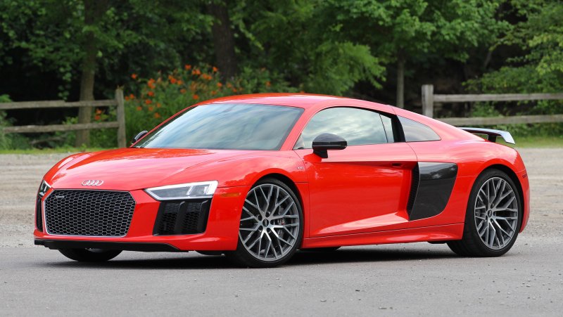 Audi r8 Coupe v10 2013