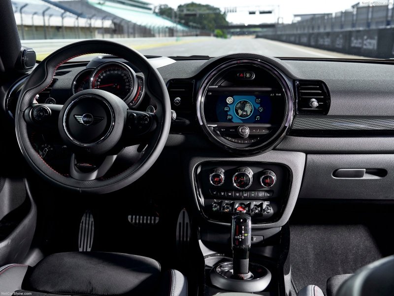 Mini Cooper Countryman салон