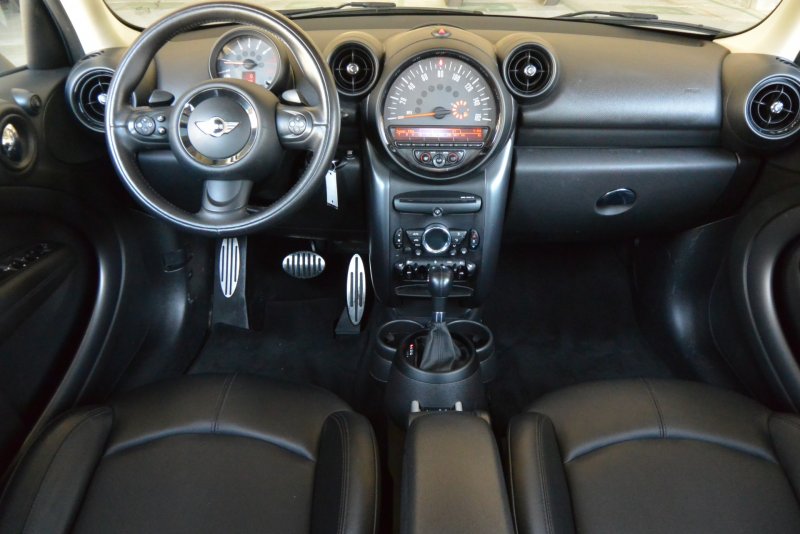 Mini Cooper Countryman 2014 салон