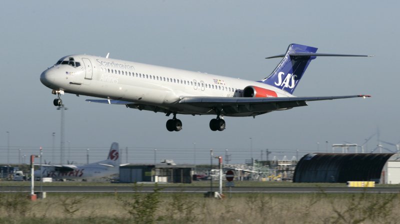 Макдональдс Дуглас MD 80