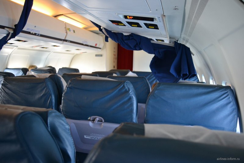 Пассажирский самолет MD-83