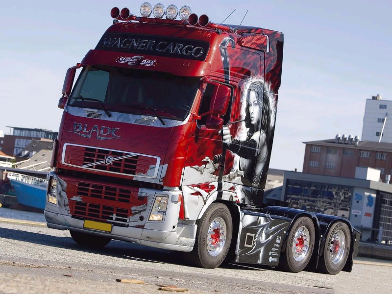 Volvo грузовой автомобиль тягач