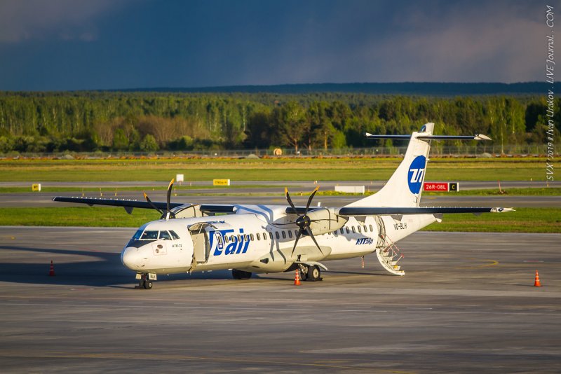 Atr 72 самолет фото