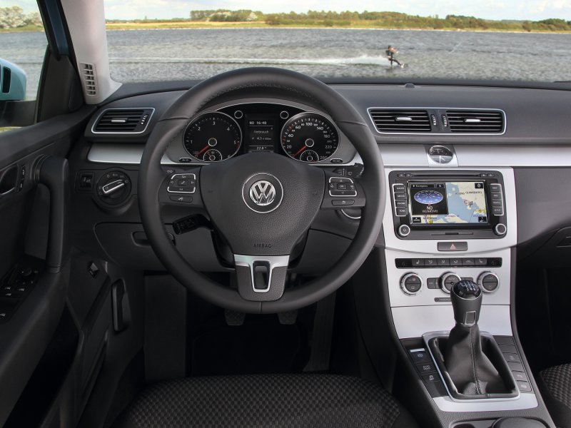 Volkswagen Passat b7 универсал