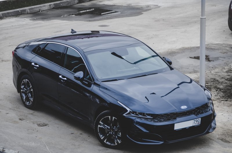 Kia k5 gt черная