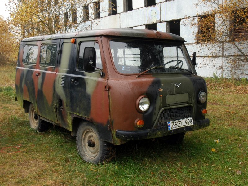УАЗ 452 (3303) С будкой автоклуб